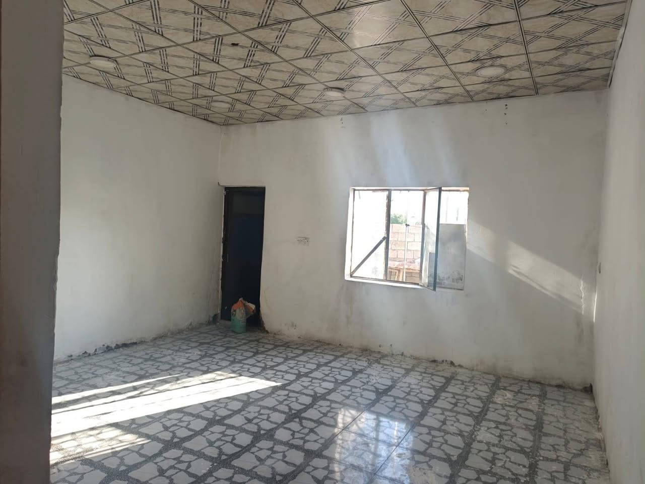 🏠 دار للبيع في حي النضال – المدائن

📍 موقع الدار قرب سوق المدائن

🔲 تفاصيل العقار:
🔳 المساحة: 180 متر مربع
🔳 جنس العقار: زراعي
🔳 العنوان: المدائن – حي النضال – قرب تقاطع حساني

🏡 مواصفات الدار:
▪️ غرفتا نوم
▪️ استقبال
▪️ صالة
▪️ مطبخ
▪️ صحيات داخلية وخارجية
▪️ كراج
▪️ حديقة

⚡ الخدمات المتوفرة:
ماء 🚰 | كهرباء ⚡ | تبليط 🛣️ | مجاري | إنترنت 🌐

💰 السعر: 30 مليون دينار عراقي
🔸 يوجد مجال بسيط للتفاوض

📞 للاستفسار أو معرفة المزيد:
☎️ ***********
☎️ ***********

📲 متوفر المراسلة عبر:
واتساب | ماسنجر | فايبر | تلكرام

🏢 أبو صهيب المولى للوساطة العقارية
