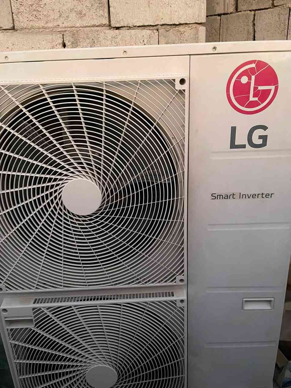 السلام عليكم سبلت اربع طن نوع LG للبيع شغال وتبريد ماشاءالله للبيع +جهاز رياضى جري هم للبيع الشراي يتواصل واتساب او تصال وبلخدمه *********** عنواني بصره زبير
