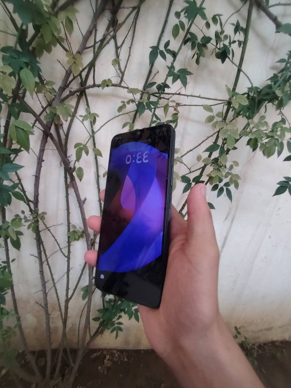 للبيع هنر X6a ذاكره 128 رام 4+4=8 شرط مامفتوح فقط بيه فطر بل شاشه مايضر جهاز نضيف وا مرتب بوبجي 60 فريم كلو شغال مابيه اي عطل  جهاز ماوياه اغراض  السعر 105 وابيه مجال شي قليل مكاني موصل حي عدن رقم الهاتف ***********
