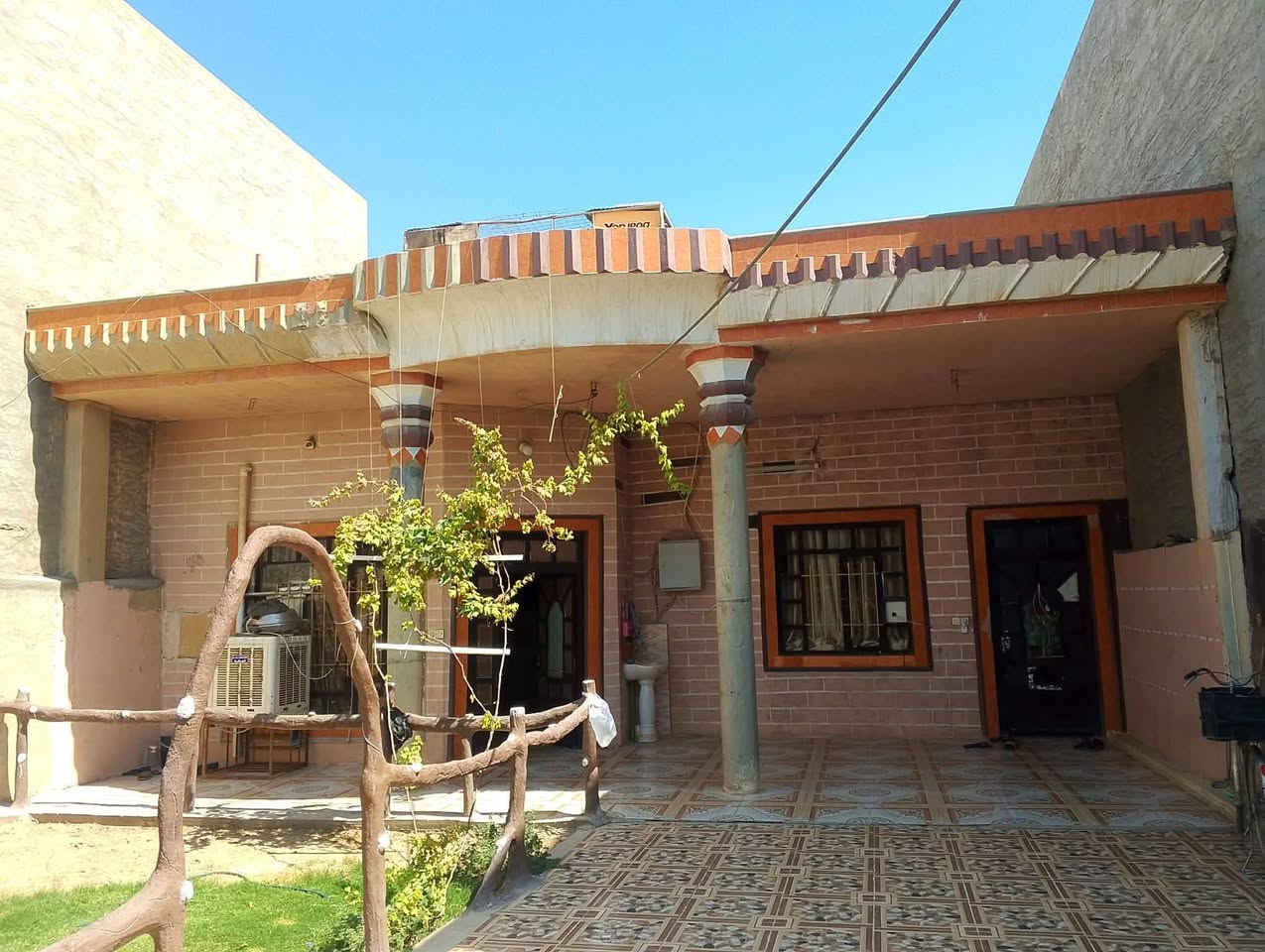 بيت للبيع في حي القادسيه التأهيل الطبي نهاية قطعه 500
المساحه 300 متر عرض الشارع 15
السعر 120 وقابل للتفاوض 
للاستفسار
***********
