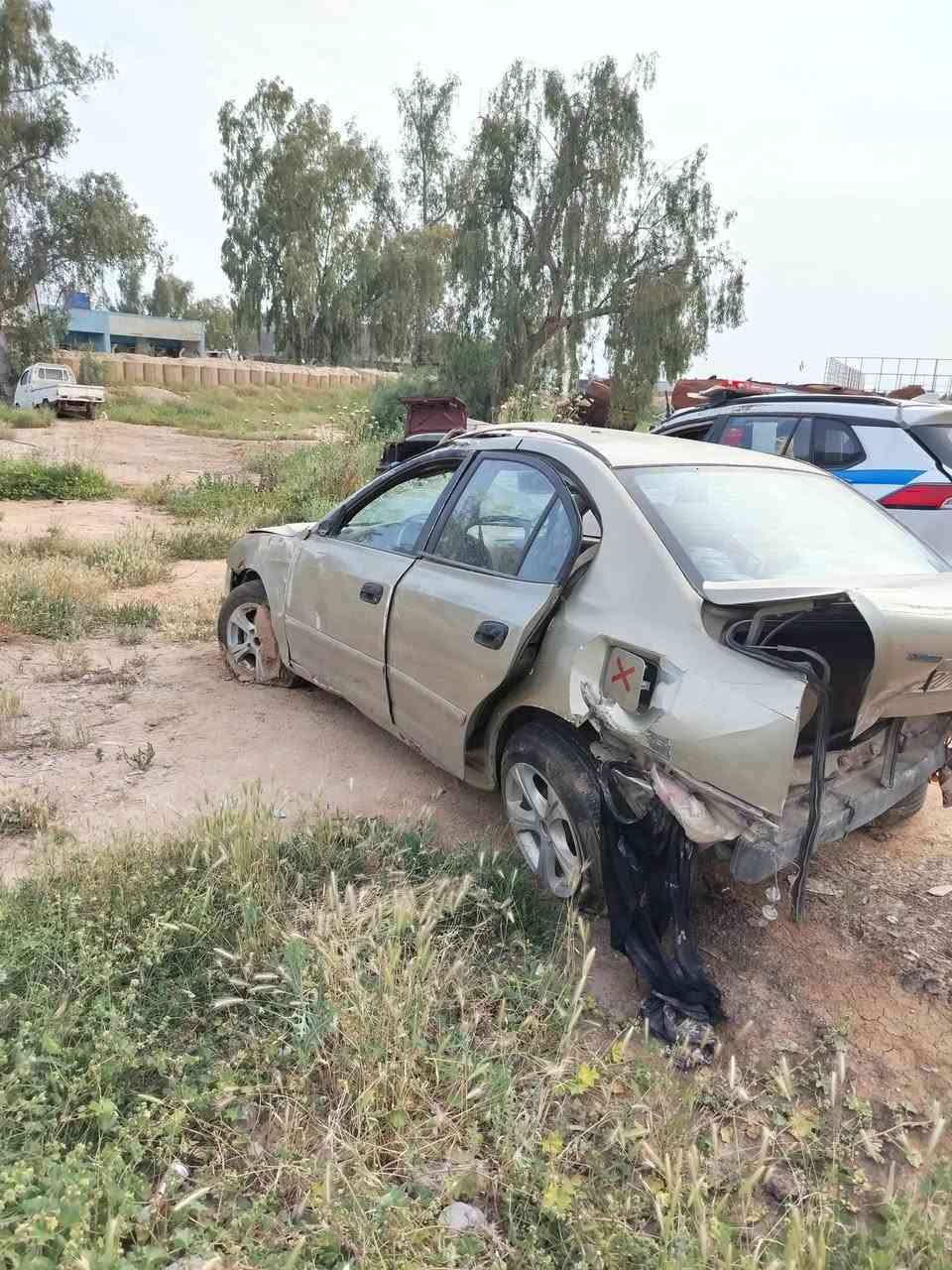 عندي سيارة انترا رقم ديالى الفين واحد انترا ***********
