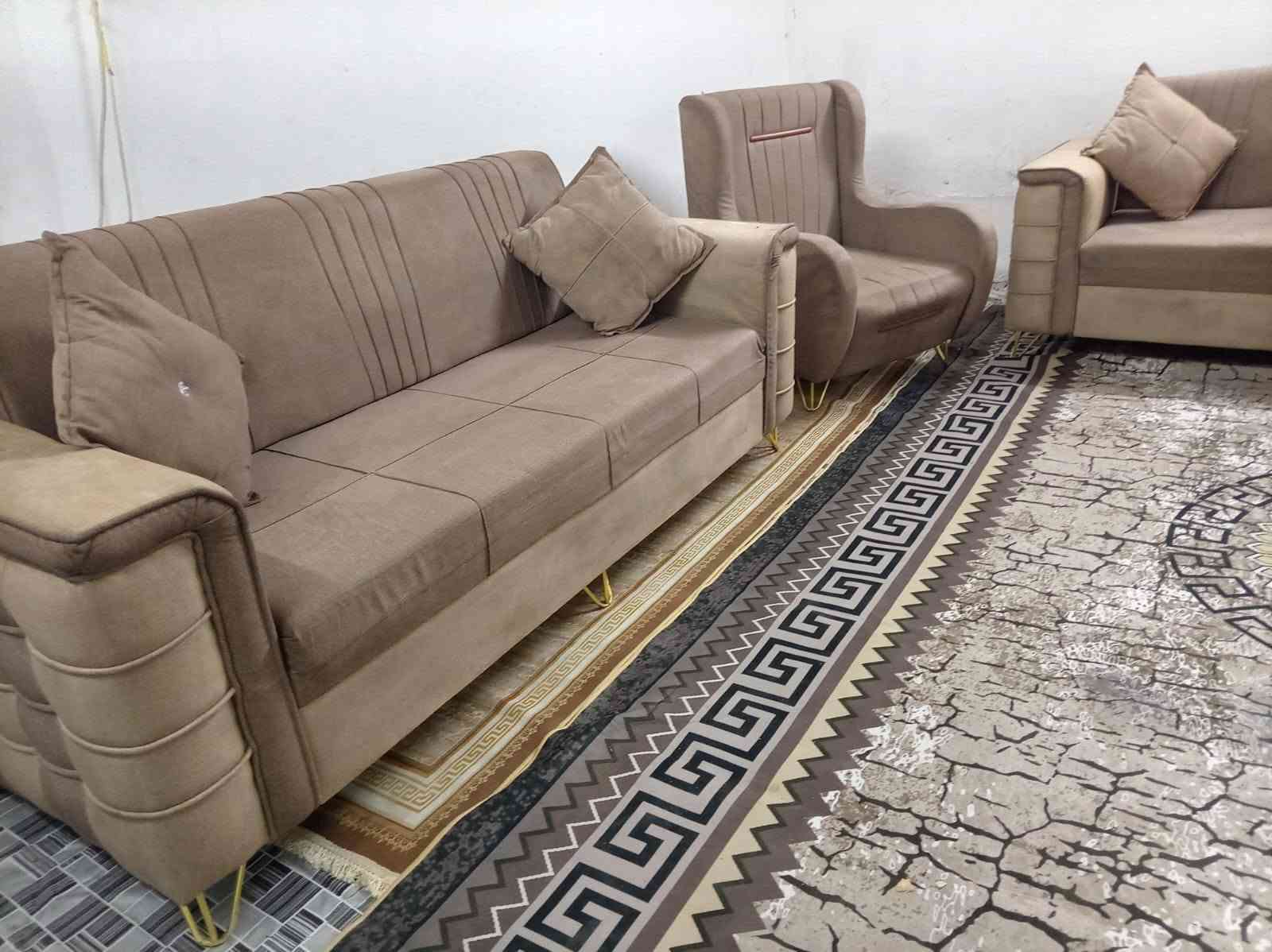 كرسي • ماكو تفاصيل • منزلي