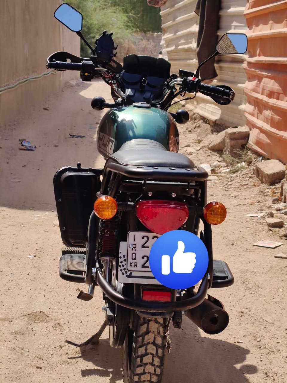 السلام عليكم دراج🏍دايون
*********** بي واتس

جبلي 2026
رقم اربيل 
دراجه زيرو 
ماشيه11الف
بعدهي عله وضع الوكله
كامله مكمله بيه درع ابو الجيوب الصلي
الدراجه بسمي تحويل اي يوم يعجبك 
ماكان المحموديه
سعر 2700 وبي مجال

