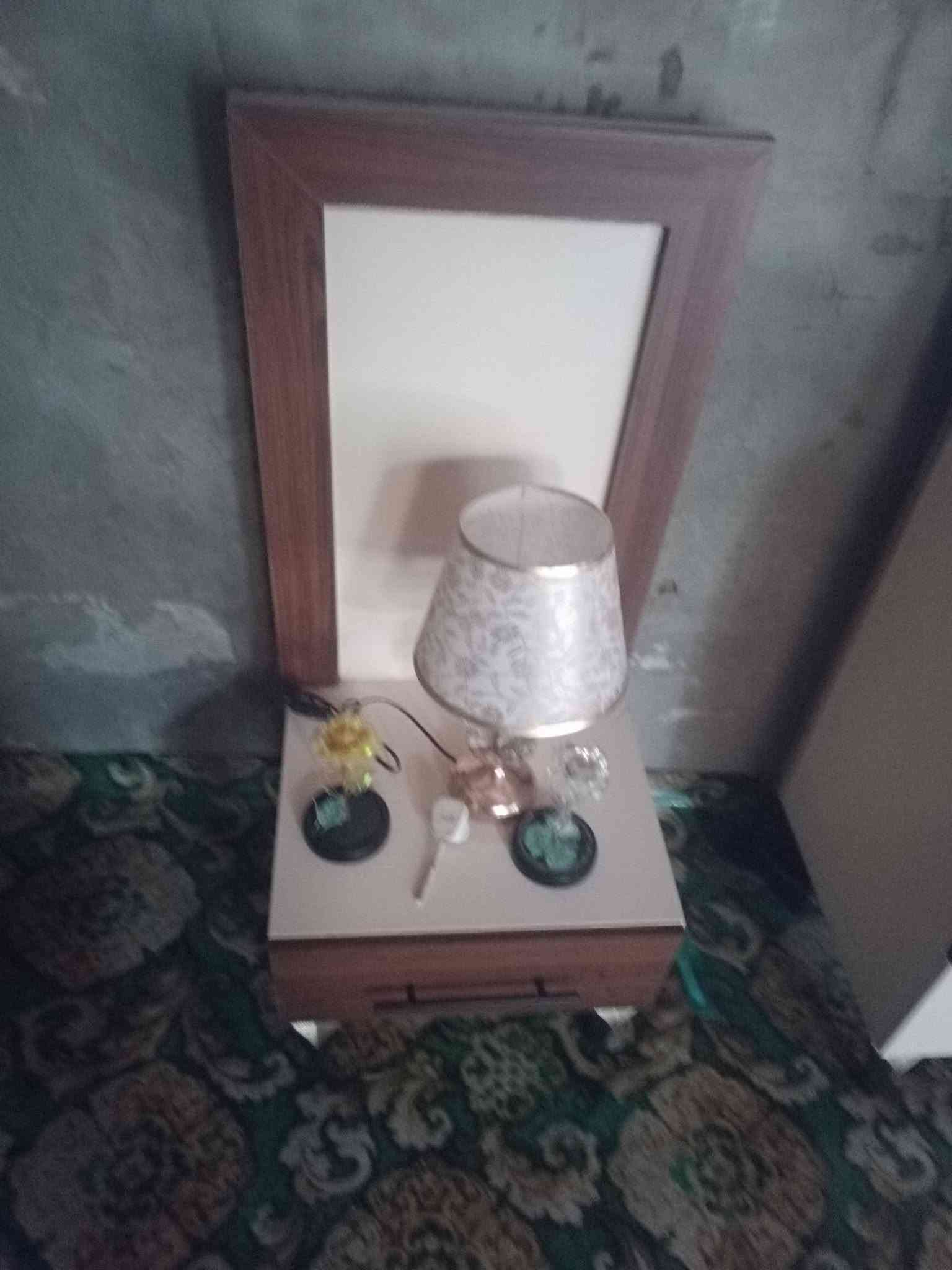 السلام عليكم غرفه اخشاب تركي نظيفه حيل ما مستعمله سته اشهر وعارضها للبيع سعر خاص تلفوني رقم واتساب ***********مكاني ابو غريب
