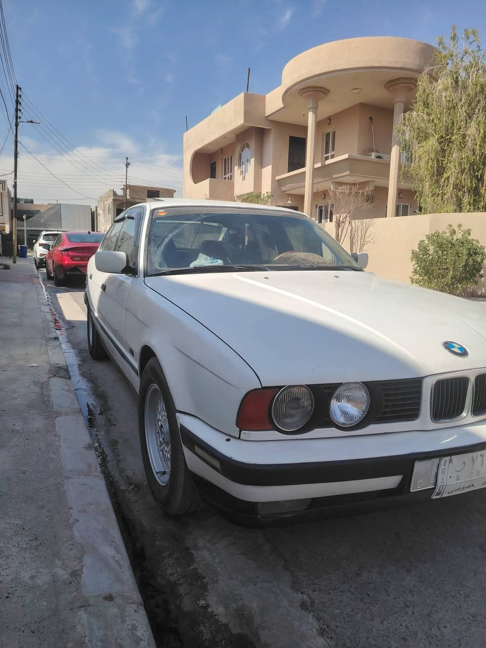 السلام عليكم
للبيع فقط السعر 65 وبيها مجال للطيبين
اخوان اقرو التفاصيل وخابر لاتقارنها بل معمره
بي ام 520 مسكر عدل شرط شلعه ومعدل فول نشاط
محرك وكيرك وكهربائيات بشرط
فول كير عادي بلاديه بدون صبخ بدون دعم
فقط الي مأشر علي بصوره معدل بارد وبخ الباقي مكفول
بدون خياس
تبريد منظومه جديده شرط ثلج🥶 تتفئه🔥
ادامه كامله راديتر واتبربم ولف ماي زيتي انسه الحماوه شرط جوا النص ثابت
رقم نينوى الماني سنويه لحد 2029 مع كابون بانزين
استفسار ***********

