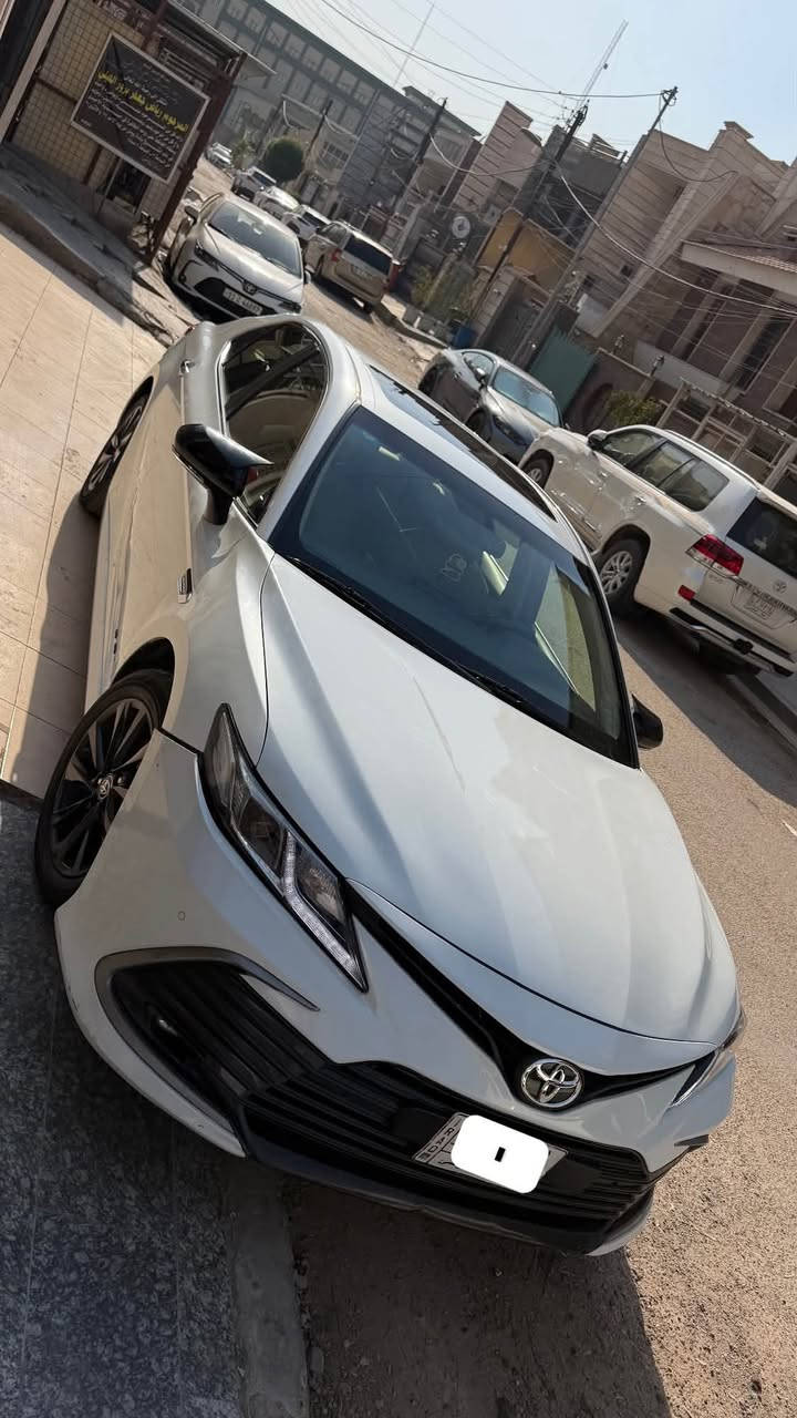 𝗧𝗢𝗬𝗢𝗧𝗔 𝗖𝗔𝗠𝗥𝗬 𝟮𝟬𝟮𝟮
𝗚𝗟𝗘
عبد اللطيف جميل | خليجي | بانزين
𝗠𝗜𝗟𝗘𝗔𝗚𝗘  —  𝟱𝟮,𝟬𝟬𝟬 𝗞𝗠
𝗦𝗣𝗘𝗖 — 𝗚𝗟𝗘 فول مواصفات
𝗖𝗢𝗟𝗢𝗥 —ابيض
𝗙𝗘𝗔𝗧𝗨𝗥𝗘𝗦
• جام كهرباء
• حساسات
• كاميرا خلفية
• بردة خلفية
• كشنات جلد بلادي
• شاحن لاسلكي
• مري شفط
• بصمة أبواب
• إنارة داخلية محيطية بلادية
• صبغ ويالة أسود لامع
𝗖𝗢𝗡𝗗𝗜𝗧𝗜𝗢𝗡
• البنيد صبغ حار
• الجاملغ الخلفي صبغ حار
• الجاملغ الأمامي الأيسر بيه طخة، وترجع بارد أو 𝗣𝗗𝗥
• الجاملغ الخلفي خلف السكن بيه طخة، وترجع بارد أو 𝗣𝗗𝗥
السيارة بانزين بالكامل وليست هايبرد
خليجي عبد اللطيف جميل — GLE فول مواصفات
للاستفسار والتفاصيل: ***********
السعر 18,000 دولار وبيها مجال
