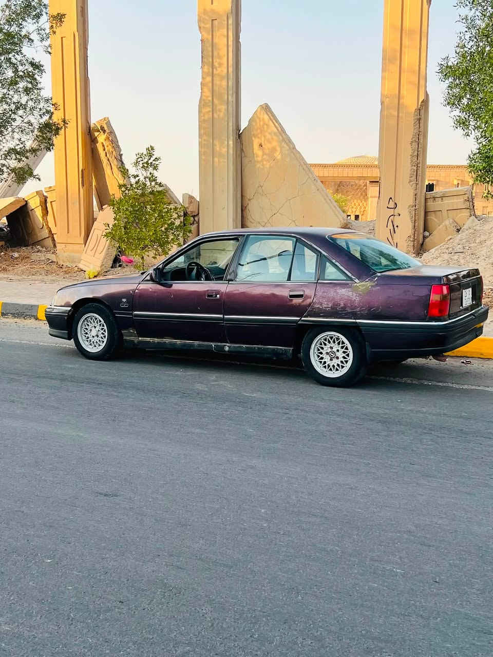 السلام عليكم 
للبيع وابل واميكه موديل 92بلادي بدون صبغ
رقم وهزه جديد صلاح الدين بسمي شرط
سنويه2031 مشروع وطني شرط التحويل ثاني يوم 
محرك كير عادي. شرط جام أمامي كهرباء 
السياره اصل تبريد نقص كنبريسر 
محرك. شرط كير شرط  بدون خياس بدون ضرر 
كير شرط. صدر امامي خلفي جديد  تخم تاير جديد 
لايت بلايت جديد اصلي مو تجاري سلايت ساد بريك
مسجل. بلادي سماعت كهربايات كله شرط 
محرك/ كير / صدر / كهربيات / كله شرط
السياره متصرف عليه الف السياره ناعمه بشكل 
السعر28 وبيه مجال 
باقي السياره مكفوله.  مكان السياره تكريت 

‭***********‬

‭***********
