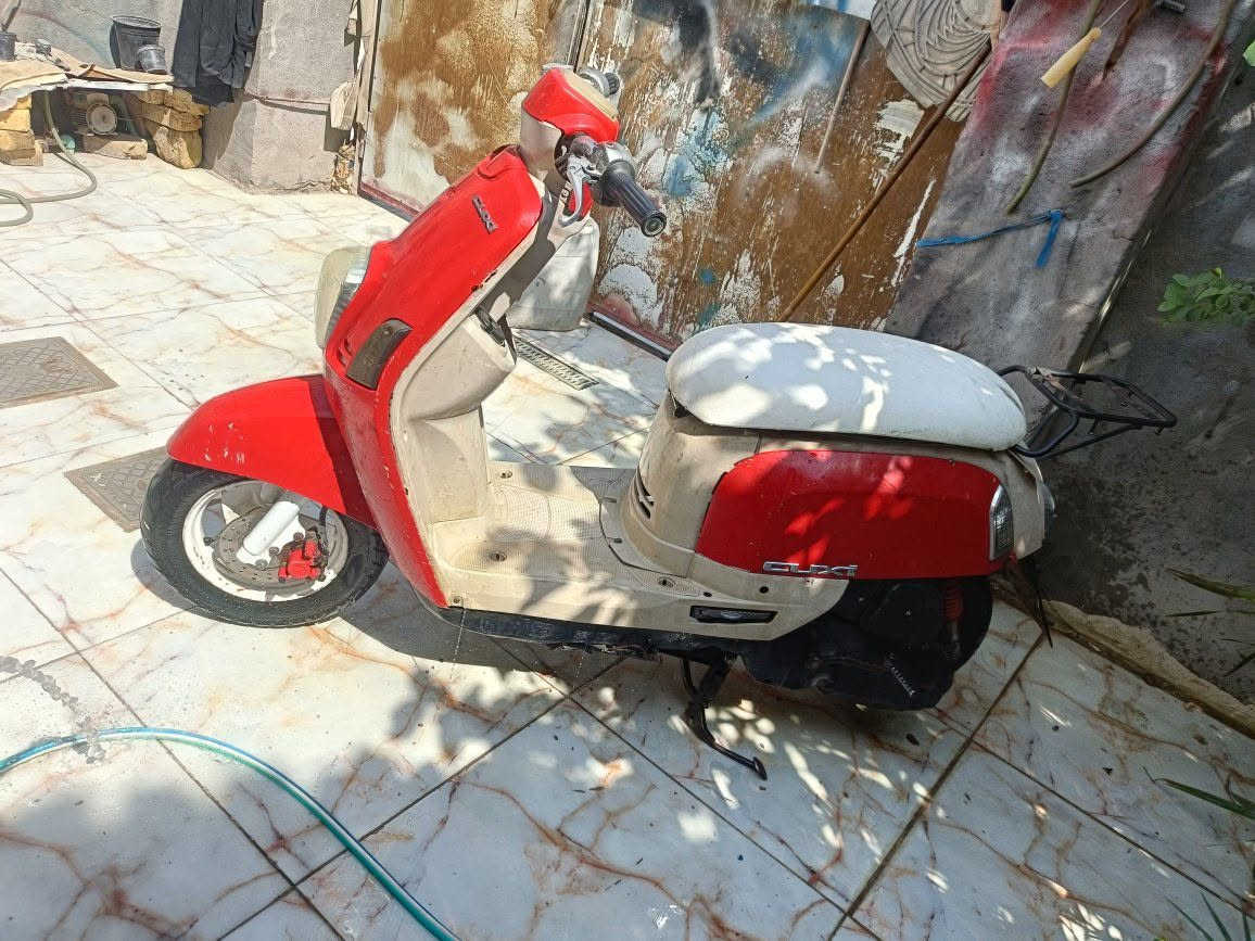 ماكس بوليسي شغاله سلف هندر كهربيات شغاله نهضه قويه وسريعه ب400وبيه مجال مكان فضليه ***********
