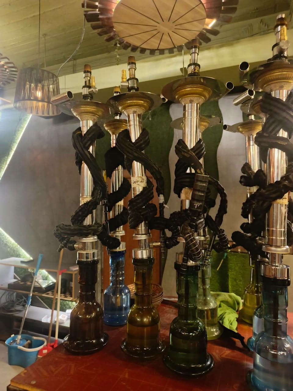 لبيع نراكيل طه استيل العدد 13 قطعه شرط طعم دوخان فوال نضافه سعر قطعه 85 بيه مجال قليل رقمي *********** ابيع شلع اخوان مو شراي لايعلق نراكيل انضاف كامل غراضهن مكان كركوك
