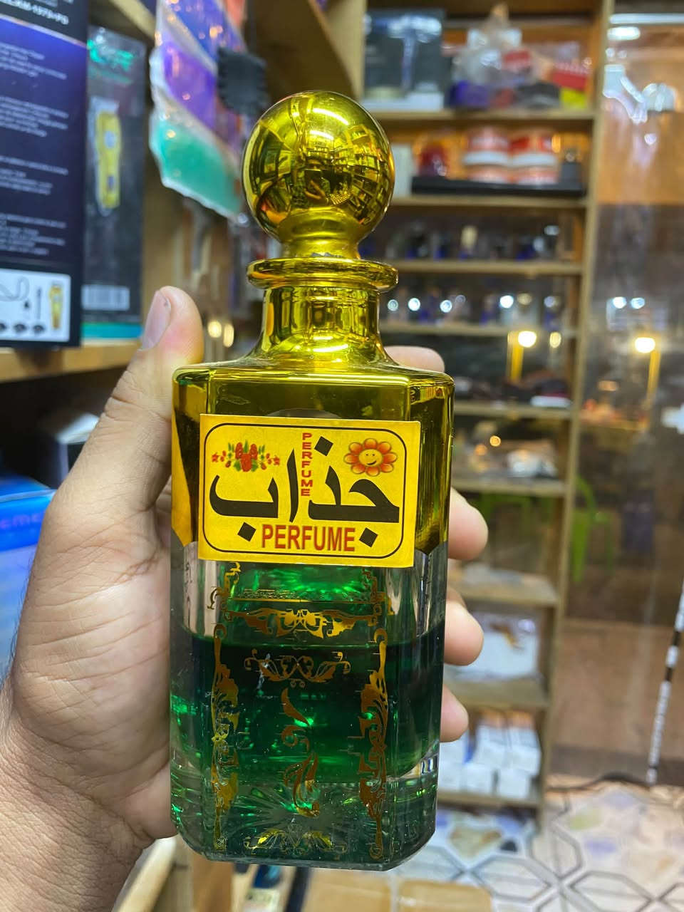 وجبه جديده من العطور اي عطر تريده متوفر يمنى
اي عطر داخل المنشور ب4 ألف فقط
شيشه ام 35مل ب4 الف دينار فقط 
انسبب الاسعاارر🤍👌🏼

توصيل مجاني داخل البدير 🚗👌🏼
يوصلك طلبك لباب البيت ماعجبك العطر يرجع بدون ماتدفع فلس ..
العطور الي متوفره :
دنهل احمر ❤️
عطر سكاد تاج
عطر جذاب
عطر غرام اليل
عطر هوائي
عطر الوسام
عطر الرحاب 
عطر ليدي
عطر212
عطر جنسي جدا
عطر بخور عبير
عطر الرغبه 
واي عطر ابالك موجود 
مراسله الصفحه :
او واتساب ***********

نص مكتوب في الصور:
- عطر تراب الذهب فخامة تستقرّ في كلّ تفصيلة من عطرَك .. مكونات عطرية فاخرة ثبات طويل مناسب لجميع الأوقات عطر تراب الذهب لمن يملك الذوق الرفيع
- عطر مسك العراق عبير يروي أصالة الأرض .. ويُخلّد حضورك مستخلصات طبيعية فاخرة ثبات عالي الدوام طويل رائحة مسك ناعمة وفواحة عطر مسك العراق
- عطر هوائي رائحة تترك أثرا .. من أول لحظة ثبات عالي رائحة منعشة مناسب لجميع الأوقات عطر هوائي .. لمن يختار التميز