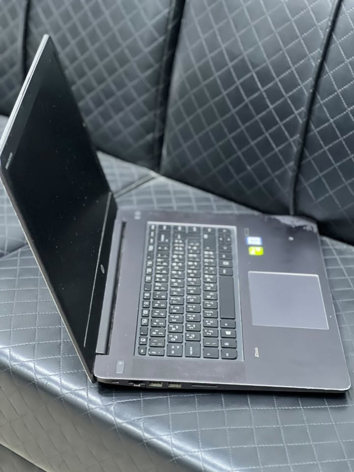 💻🔥 لابتوب HP للبيع — فرصة حلوة
🔹 المعالج: Intel Core الجيل السادس
🔹 التخزين: 256GB SSD ⚡
🔹 كارت شاشة: 4GB 🎮
🔹 الجهاز مناسب للدراسة، العمل، التصفح والبرامج اليومية
🔹 تصميم أنيق وحجم عملي
🔹 الجهاز مستخدم وحالته موضحة بالصور

💰 السعر: [420 وبيها مجال]
📍 الموقع: [كربلاء الحر ]
📩 للجادين مراسلة خاص والاستفسار.
***********
⚡ السعر مناسب والبيع للجادين فقط.

