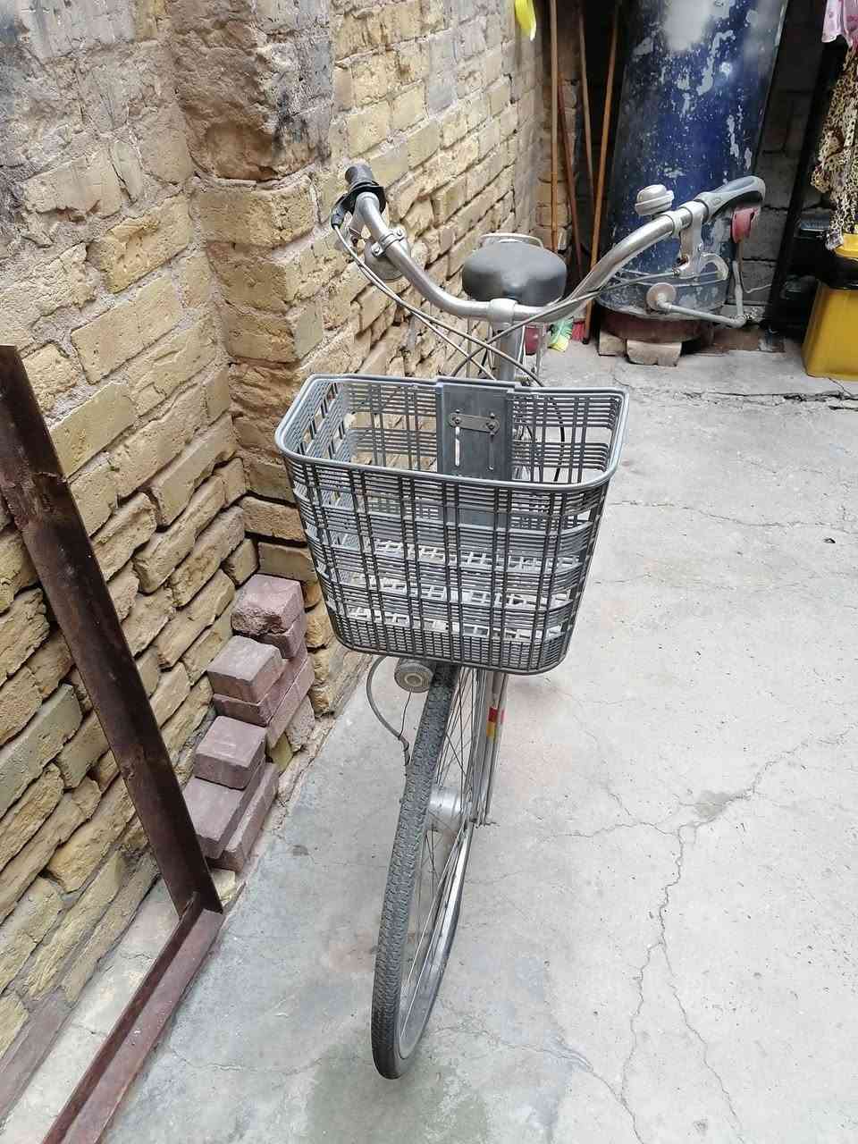 دراجة هوائية • نظيفة جداً • العطيفية