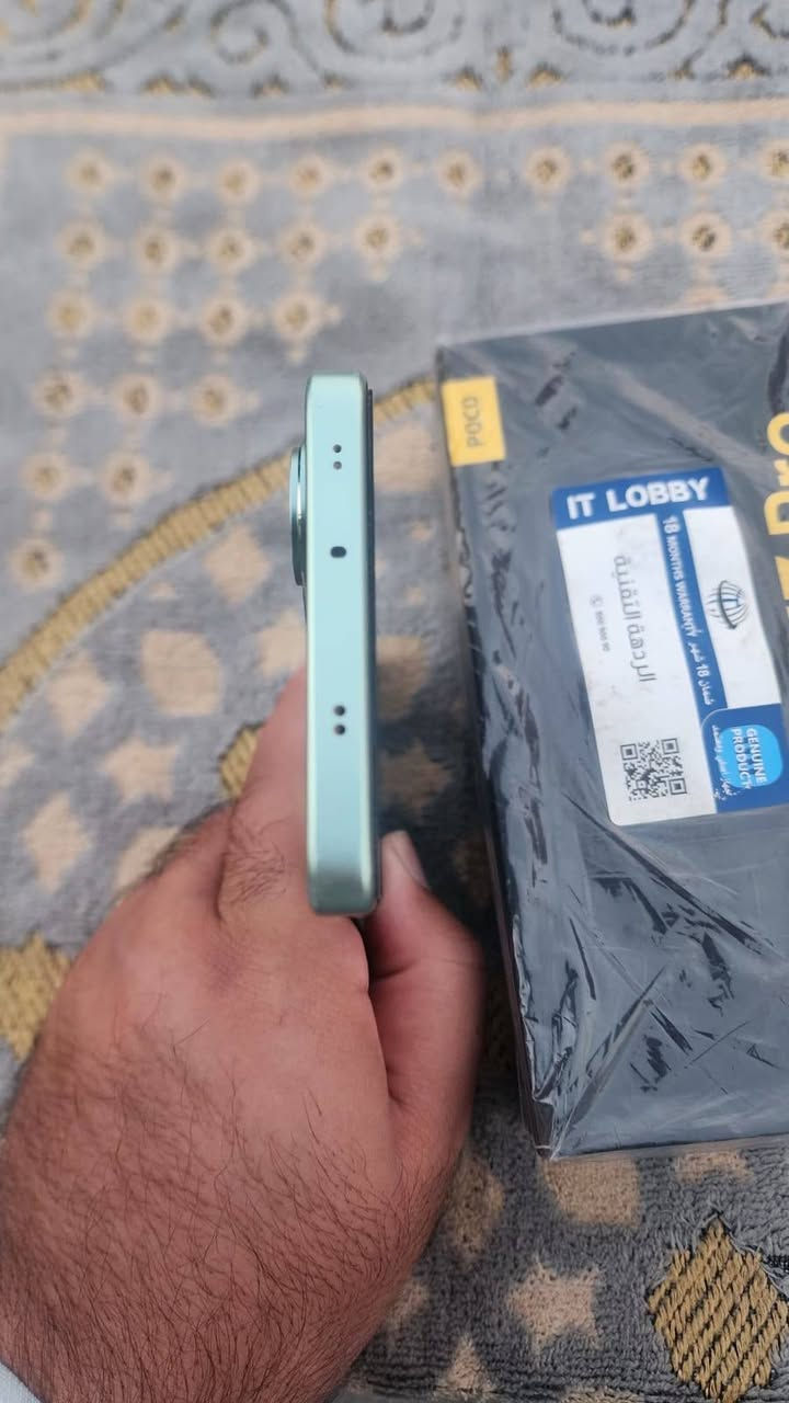 السلام عليكم  بوكو اكس 7برو جهاز مكفول ما مفتوح كامل ملحقات ذاكره 512 عشوائيه 12 الجهاز نضيف نضافه 90 الجهاز المراوس شعندك نزل  
بغداد المحموديه 
*********** متوفر واتس او اتصال
