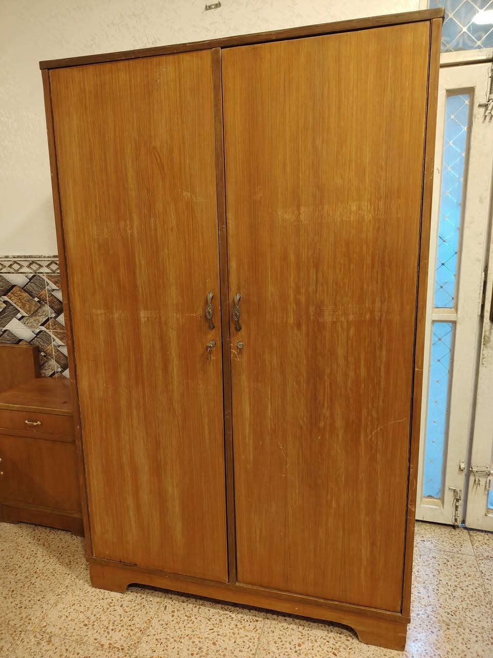 مکلف ب النشر کنتور نجاره تزکام للبیع مکانه کوت وای استفسار ع ***********
