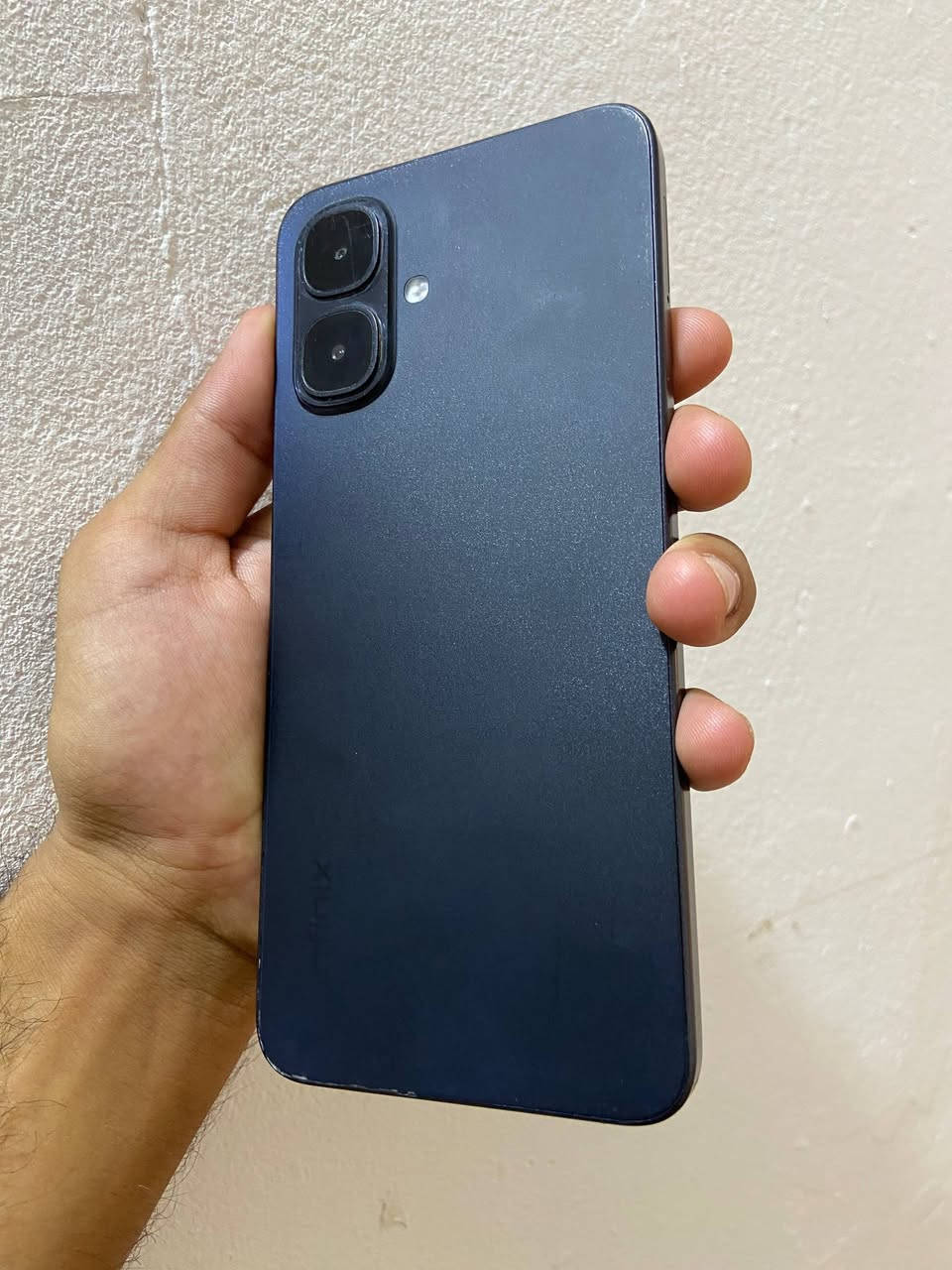 للبيع او امراوس Infinix SMART Series
المواصفات 👇
الشاشه 120هرتز 
البطاريه 5000الاف
الذاكره 64 العشوائيه 3+3 =6
النضام Android 15 احدث نضام ✅ 
ملاحضه✅ الجهاز امبدل فقط شاشه اصليه وشرط 120هرتز 
و دقه و الوان وعندي فديو امصوره للضمان  جهاز كلش سلس و ابد ما يعلك الباقي كله مكفول صوت شحن اتصال تكنيك كامرات كله مكفول ونضيف مثل ما اموضح بلصور 
السعر 80الف قفل بدون عمله
 مكاني بغداد ابو غريب 
وهاذه رقمي ‏‪***********‬‏ بي واتساب  
ملاحضه توصيل ماعندي ❌
