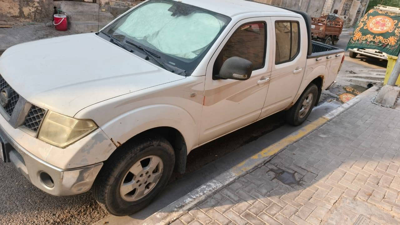 البيع نيسان نيفاره 2009 جاهز بصره تحويل ثاني يوم 70وبيه مجال هاتف ***********
