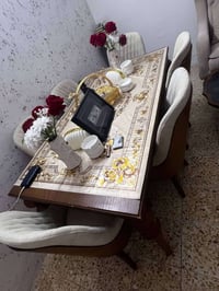 طقم سفرة • طاولة وكراسي • معلومات ناقصة