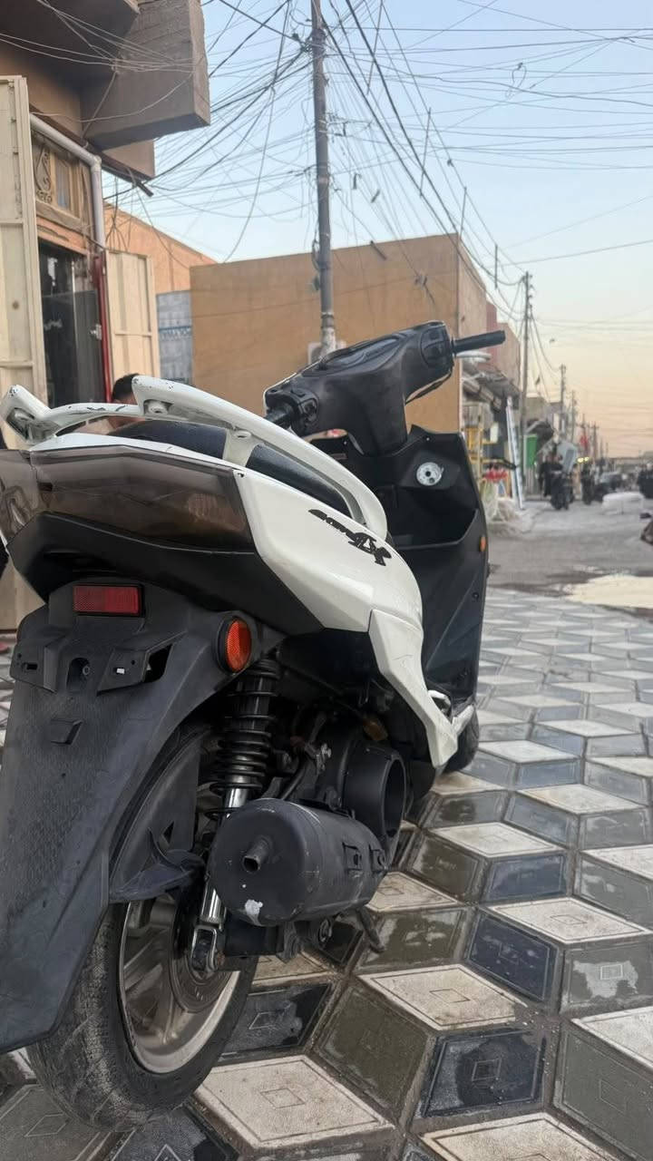 سكنس شمعه بلادي مكينه برغي ما مفتوح بيه مفوله شلعه ومعدل تشك الكاع نقصه بجم وا واقيه مال صالنصه الباقي كفاله  للبيع مكان بغداد عبيدي سعر 800 وبيه مجال رقم ***********
