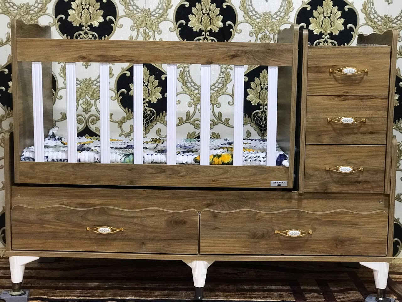 🛏️ كاروك أطفال مرتب وفخم 🤎
شغل نظيف وتصميم حلو، ويخلي غرفة الطفل مرتبة وأنيقة.
بيه أدراج للتخزين ومساحته عملية، يعني جمال وفائدة بنفس الوقت 👌
متواجد بس ***********
