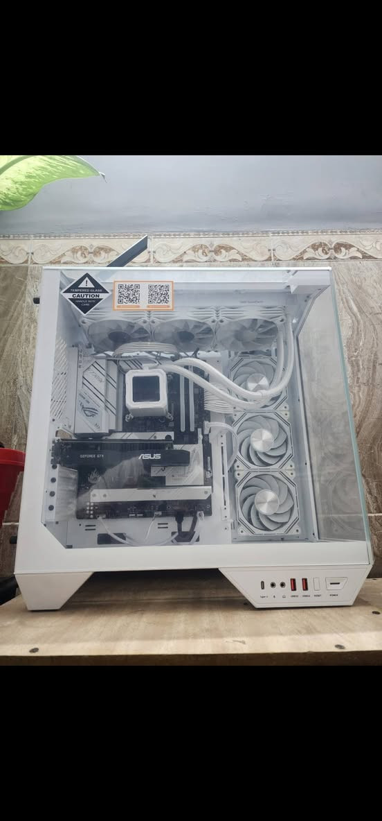 السلام عليكم
مذربورد  ROG STRIX B760_ A wifi
معالج i5 الجيل 14
مبرد DARKFLASH 360 
كيس DARKFLASH dy470
باور سبلاي 550 
جميع القطع جدد مستخدمة اقل من شهر صارلي فترة اجمع  التجميعية وكفت على كارت شاشة ومصارت عندي امكانية وهسة اريد ابيع 
كل كراتين القطع موجودة ابيع قطع مفرد عادي  او كلها 

مكاني بغداد البلديات 
***********

