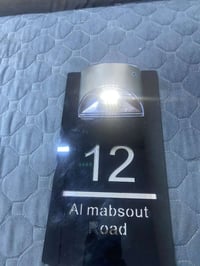 ليد جداري • طاقة شمسية