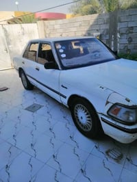 كراون سيدان • مكينة جديدة • القرنة