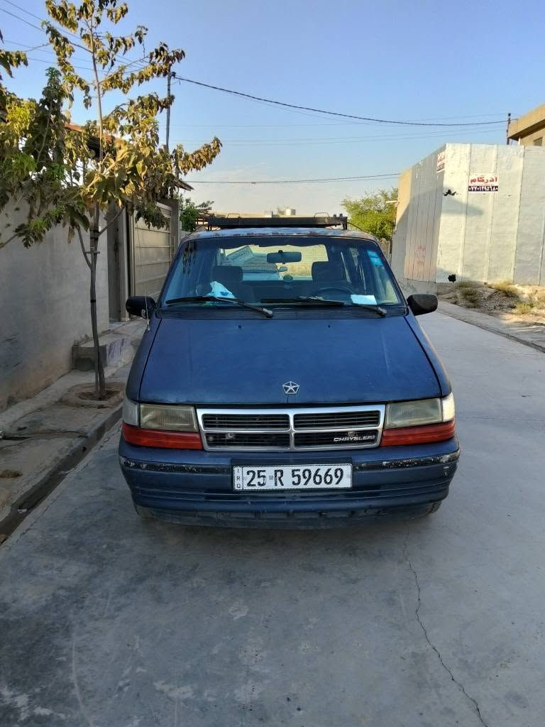 كليزر 1992 مشروع وطني محرك كامري بطاقه بنزين بي رقم انكليزي باسمي محرك وكير بشرط تحويل ووكاله اطارات نص عمر  سعر 40 ورقه بي مجال*********** كركوك, العراق
