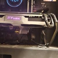 زوتاك 2080ti • مصبوغ أبيض • تبديل 4070s