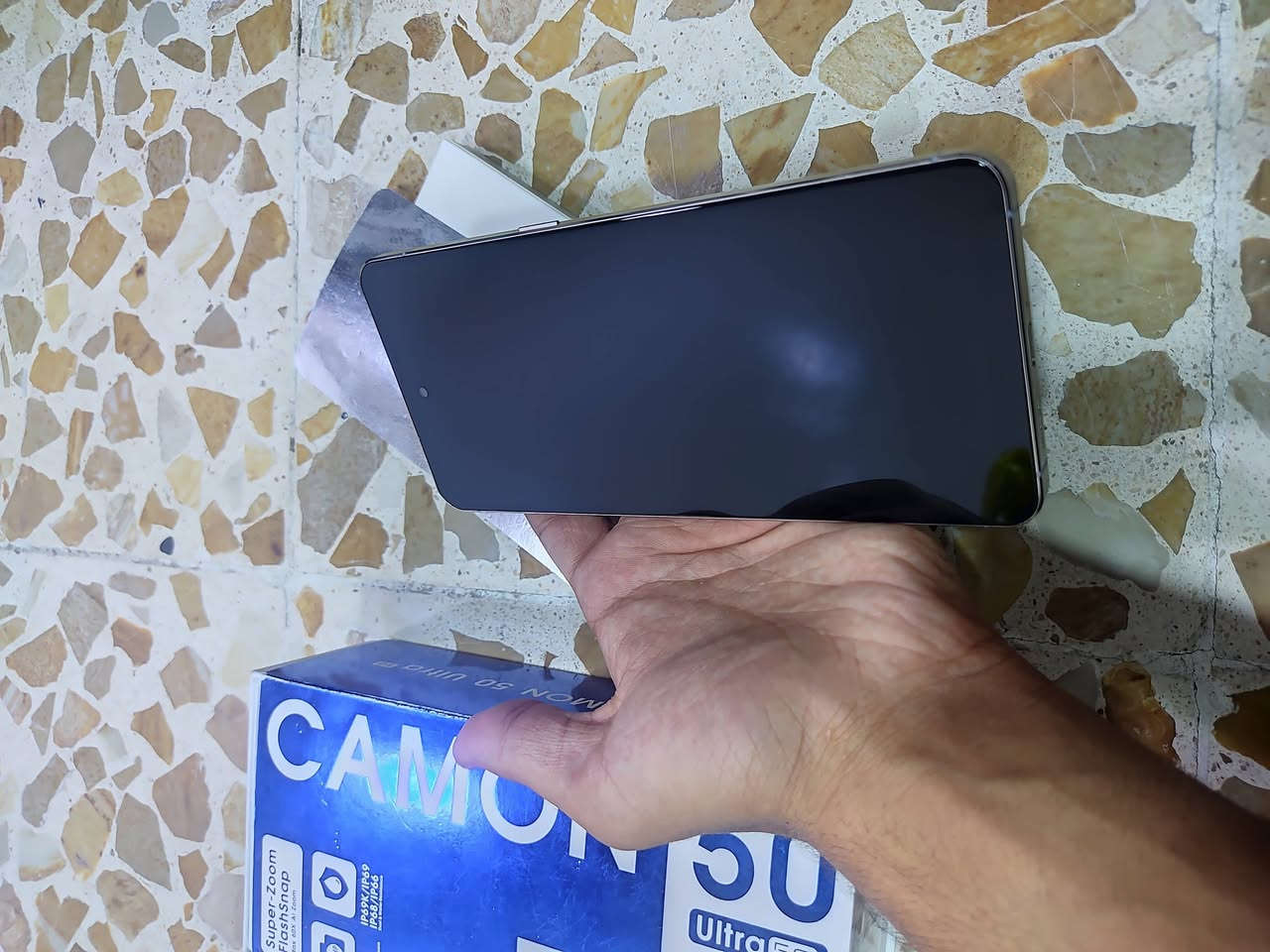 الجهاز تكنو كامون 50 الترا 5G
المواصفات موضحه امامك بل صور لحدد يكلي تعال خاص  وبل اخير ميرد

تره تعبت من الي يدخل خاص وبل اخير يكلي باجر اجيك ويطلع كبل 
السعر 130/ مكاني  جانب ايمن 
حي الرساله
   للتواصل  واتساب ***********1

