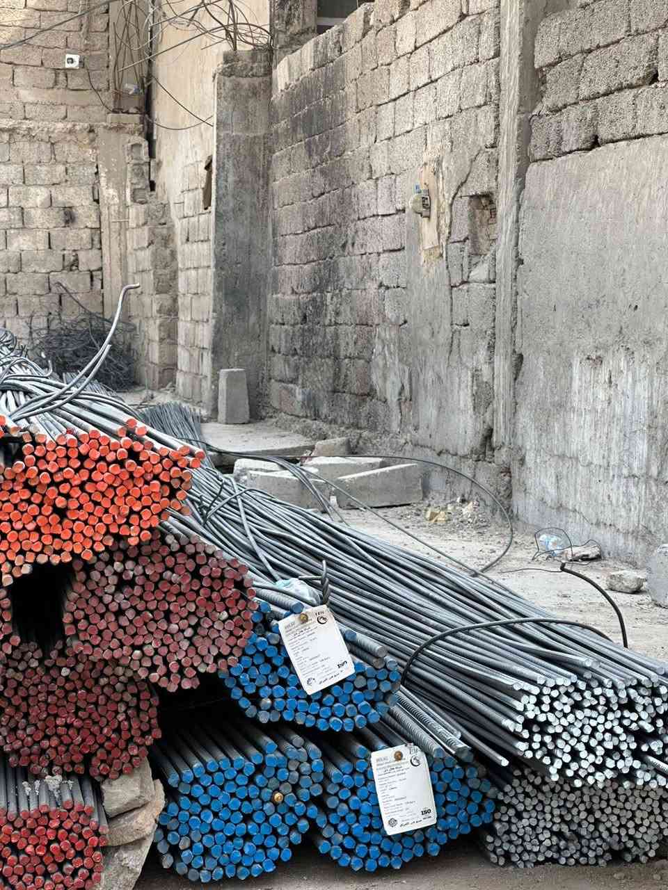 حديد تسليح اف اف اربيل             ٨٦٠
حديد تسليح هلال أستيل               ٧٦٠             
حديد تسليح فان ستيل اربيل         ٨٦٠
حديد تسليح ايراني عادي               ٧٣٠
                      مكتب ومخزن ابو فجر الشمري لحديد التسليح                   زورونا في موقعنا الكائن في بغداد العبيدي  شارع معمل الكارتون 
اسعارنا تنافسية 
تجهز كل انواع حديد التسليح المستورد والمحلي باسعار تنافسية وجودة عالية نتعامل ويا الافراد والشركات والمقاولين وكافة الزبائن
 ونتكفل بضمان النوعية والفحص عند الاستلام
توصيل سريع وأمن داخل بغداد والمحافضات
تجهيز كافة القياسات حسب الطلب 
استشارات فنية مجانية لاختيار الانسب لمشروعك

للحجز او الاستفسار                             
***********

الاسعار لا تشمل النقل
يرجى عد الحديد قبل التفريغ والتأكد من النوعية
موقعنا بغداد العبيدي شارع معمل الكارتون
@الجميع
