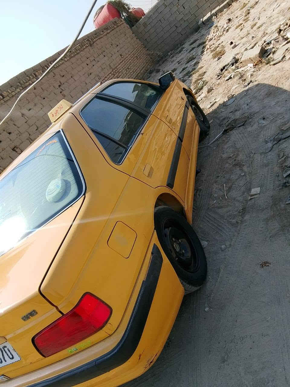 سلام عليكم بيجو بارص 2015 كفاله لا ضربه ولا تبديل مكينه كير حداديه تبريد طخم تاير جاهزه بسمي هيه غرامات مصفره مكانه ناصريه مركز سعره ٣٦  وبيه مجال ***********
