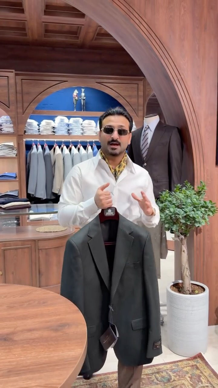 ملابس • للبيع