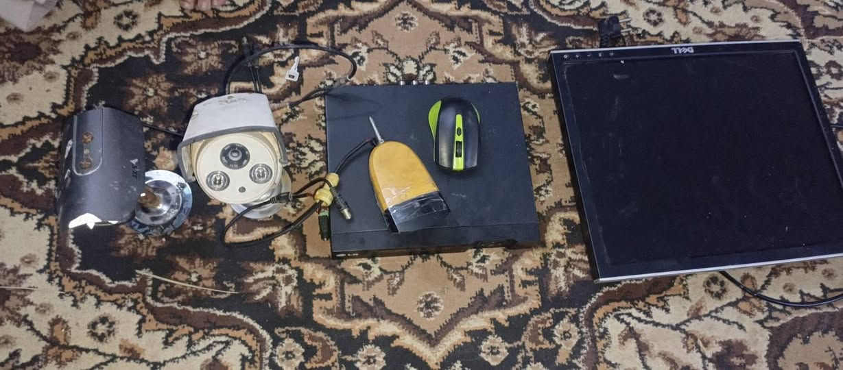 السلام عليكم كامرات عدد 4دقه فول حجم كبير للبيع كلهن 70الف دينار عنوان بغداد بسماية اتصال ***********
@إشارة
