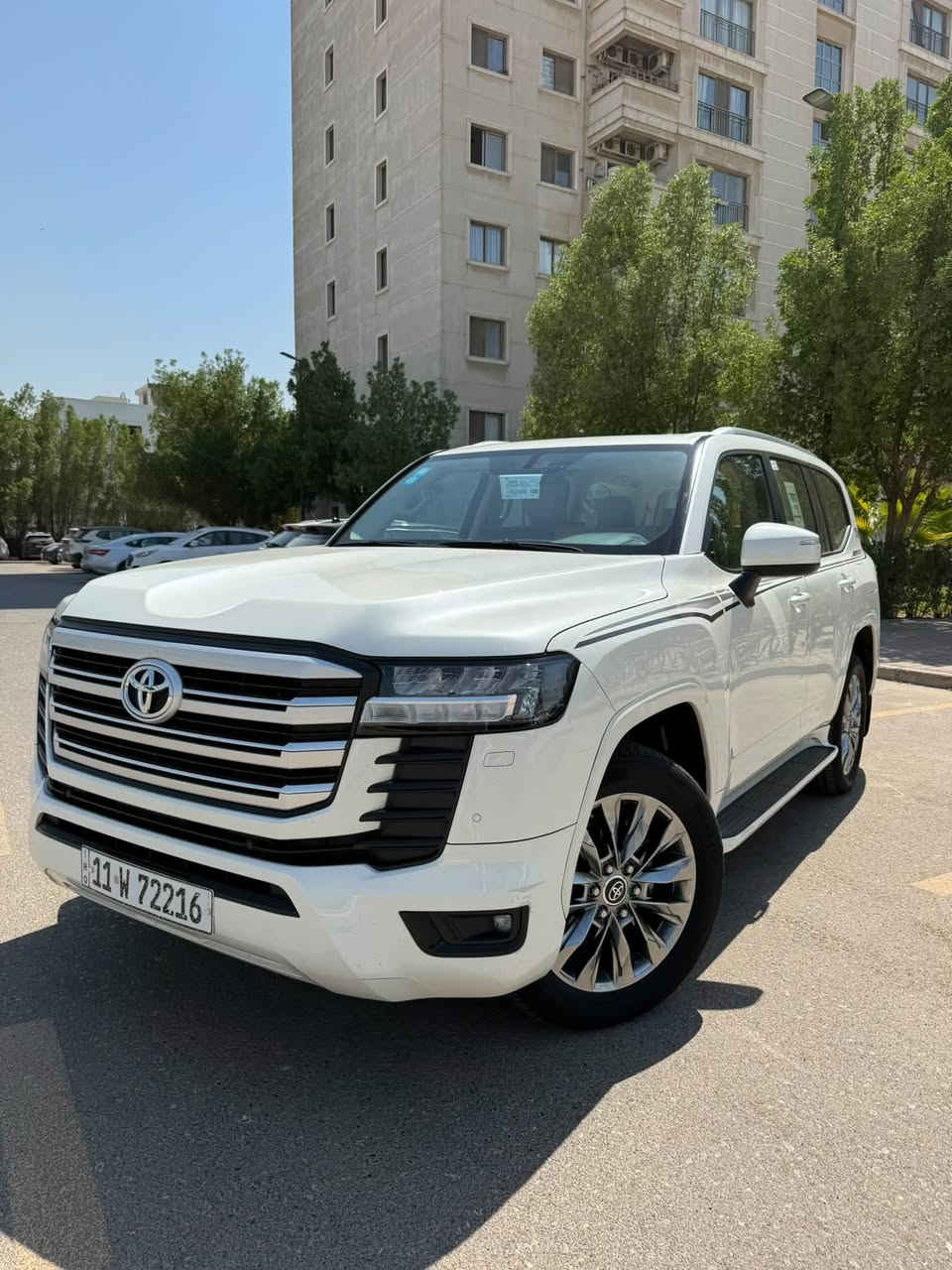 لاند كروز موديل 2022 SAS فئه GX.R السياره ماشيه 67الف شاشات وتطبيق السياره رقم بغداد باسمي تحويل مباشر  مكفوله عده رصعه بسيطه ومسحوبه سونار مرفق مع الصور والسياره غنيه عن التعريف مواصفاتهة السعر 61,500 الف وبيهة مجال للشراي 
مكانهة بغداد حي العدل 
***********
