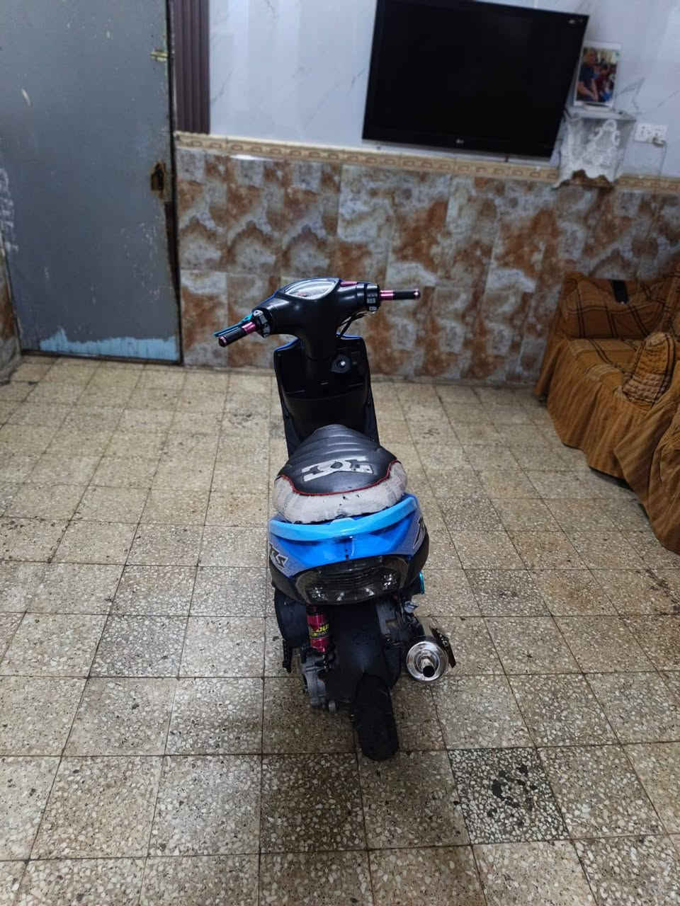 سلام عليكم توفرت ماكس عدله شباب الدراجه تعمير جديد بيه صدر رياضي وبيه فلاوين رياضي دبل رياضي دراجه خير من الله تزويد بيه مكينه راجمه 49 بلادي دراجه مكفوله من كلشي جيب وياك فيتريه العراق كله ودراجه سعره 600 وبيه مجال مكاني بغداد حي العامل الاستفسار *********** هذا رقمي
