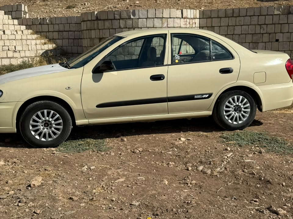 سەنی یابانی ٢٠١١ بیلاد تەکسی بێ بۆ یاغ     پێشی کەپسە دوا یەک قرچی هەیە کەمێ حەوزی گرتوە  سەیارەکە تا بڵێی  جوانە بە شەرتی گێڕو مەکینە سەنەوی  ٤ مانگە  بەسەر چوە  بە شەرتی تە حویل  تازە غازی تێکراوە  ڕەقەمی چوار ژمارەیە   مەسرەفی تیا نیە شوێن تەکیە   نرخ ١٠٧ معامەلە  مشتەری نیت سەرمان مە ئێشێنە *********** واتساپی لەسەرە

نص مكتوب في الصور:
- Thursday