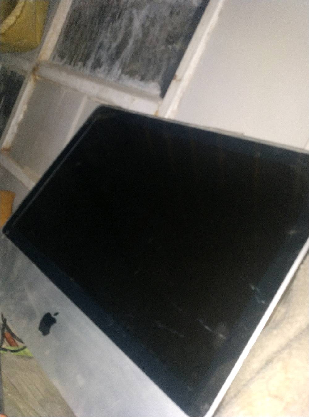 وندوز ابل وندوز  10 الهارد 500 جيجا بايت الرام اربعه الصوت عالي واي شيء يشغل العاب برامج انترنت اي شيء يشغل مكاني ناصريه ما عندي توصيل نتفق على مكان ونفحصه ومصور كل شيء اذا تريد معلوماتك كلها خاص بس راسلني وتدلل شاشه حلوه كبيره واسعه وواضحه كلماتها واضحه وما تعلق وشتريد بيها شغل لك انترنت من وفيديوهات مقاطع اي شيء يعجبك العاب هم اذ تريد وهذا رقمي للتواصل ازيد او تراسلني على الماسنجر بكيفكم *********** مكاني ناصريه حي اريد قرب كراج بغداد الموحد ماعندي توصيل  او مراوسه بايباد ذاكرته 128 جيجا بايت  او كل مواصفاته عاليه او مراوسه بموبايل ذاكره 128 او 250 جيجا بايت //سعرها130 وبية مجال//  ماعندي توصيل/+وياها ماوس وكيبورت مكثف مال حاسبة ذات صوت عالي
