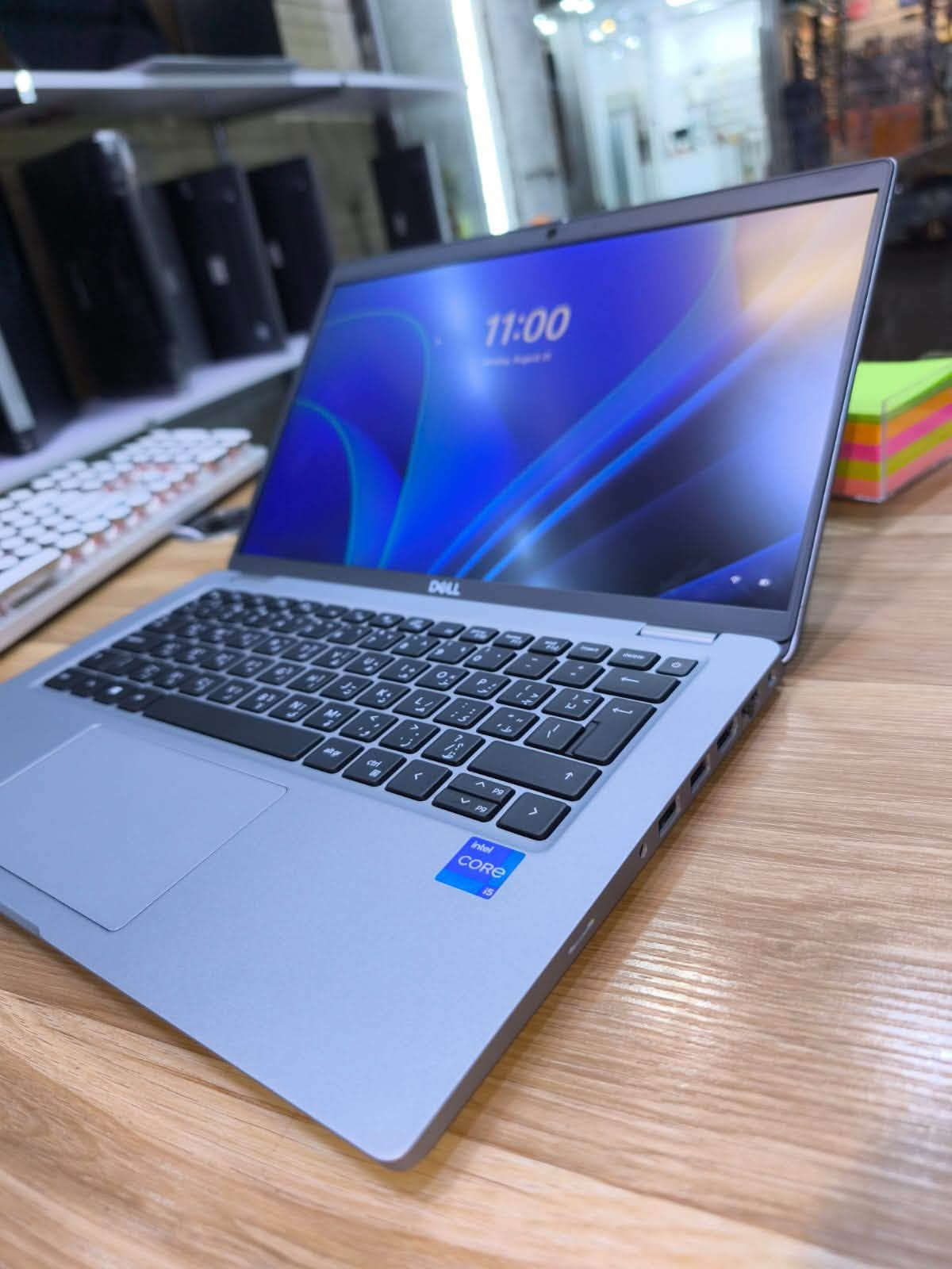 💻 لأنك مميز، تستاهل لابتوب مثلك 😎🔥
🔥 Dell Latitude – Core i5 الجيل 11 🔥

🔹 المعالج: Intel Core i5 الجيل 11
🔹 الرام: 8GB DDR4
🔹 التخزين: 256GB SSD ⚡
🔹 الشاشة: 14 إنج FHD
🔹 الدقة: 1920×1080
🔹 كرت الشاشة: Intel Iris Xe Graphics
🔹 الكيبورد: Backlit مضيء ⌨️
🔹 كاميرا: HD
🔹 Wi-Fi + Bluetooth
🔹 منافذ USB
🔹 منفذ HDMI
🔹 منفذ USB Type-C
🔹 قارئ ذاكرة SD
🔹 سماعات مدمجة 🔊
🔹 مايكروفون مدمج 🎙️
🔹 يدعم Windows 11
🔹 جهاز سريع وسلس بالاستخدام
🔹 الحالة: نظيف جدًا ✨

📚 مناسب للدراسة والجامعة
💼 مناسب للشغل والمكاتب
🌐 تصفح وبرامج وأعمال يومية
⚡ SSD يعطيك سرعة بالإقلاع وفتح البرامج

📞 للاستفسار والحجز: ***********
