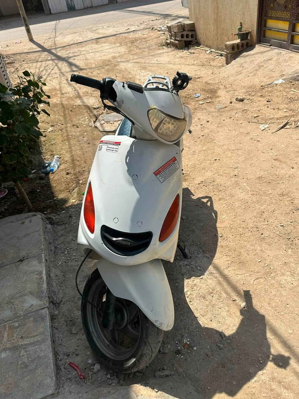 سلام عليكم دراجه اكزز  للبيع بيهه عطل شـٰטּـو العطل محد يعرف الشراي يتصل على هاذ رقمي ***********
