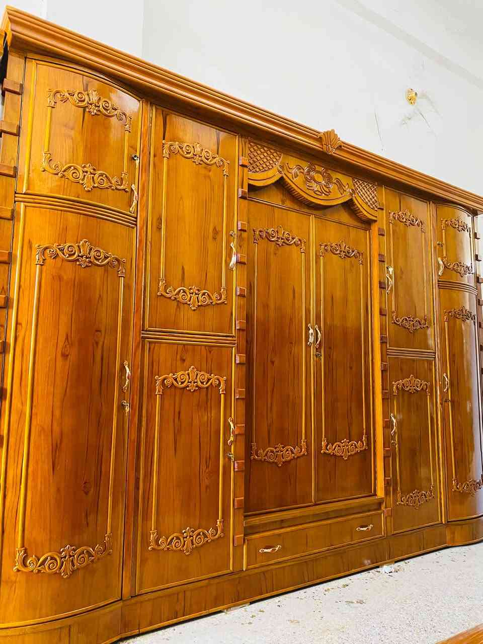 غرفة نوم • ٦باب • ملحق زاوية