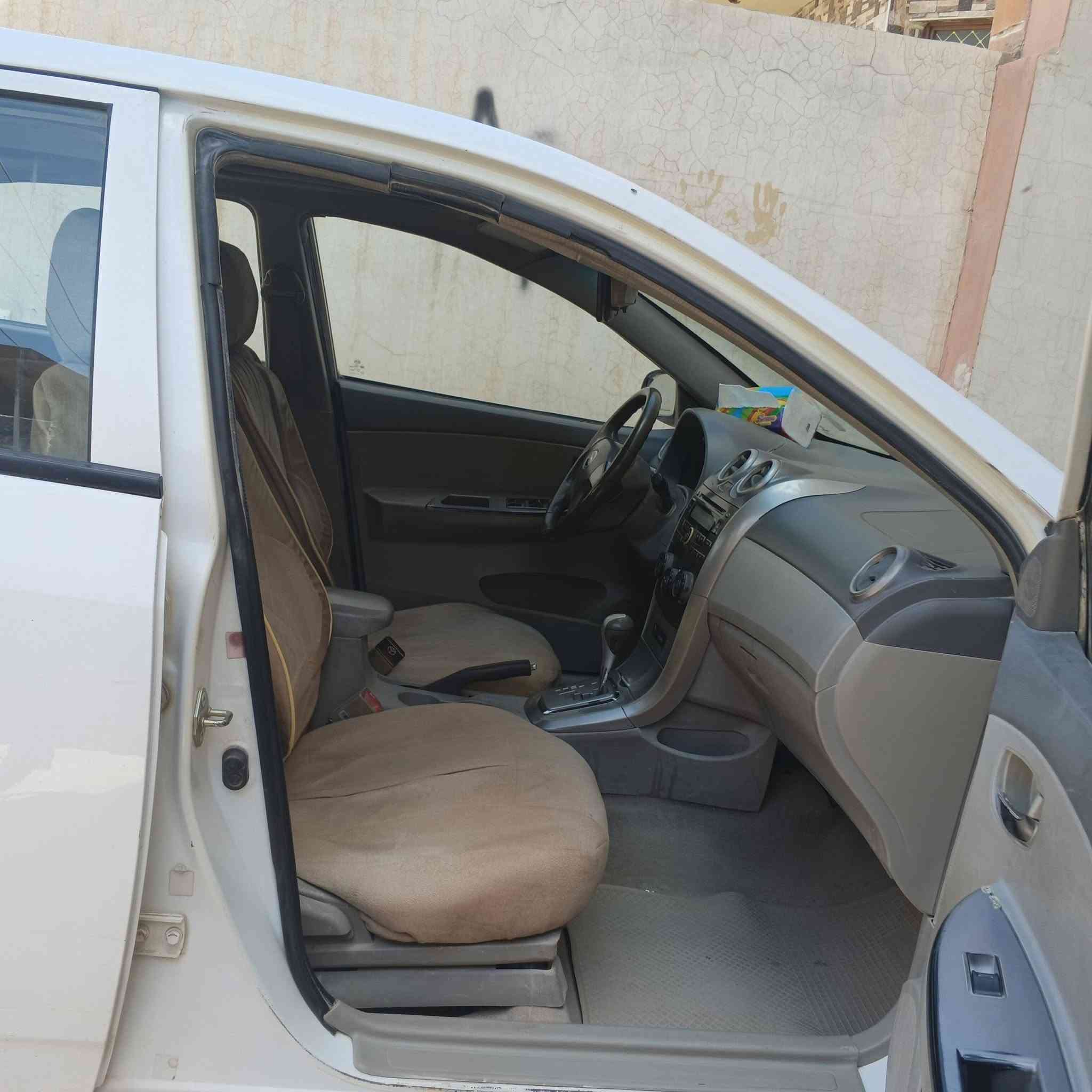 السلام عليكم
BYD G3 2013للبيع
السيارة حلوة ونظيفة
داخلها كله جديد 
السياره مامتعوبه مال بيت
هاتف/***********
السعر 28وبيها مجال

