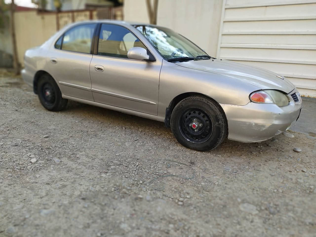 هونداي2004بةشرتي گيرومكينه وتبريد بةشرتي تحويل وكاله سياراي ماله كةم مسروفة لي دراوضربةي نية بوياخ عامة بوجواني معجوني نية بةنزين هةرناخوات سعر35شوين كفري *********** كيفري, ديالى
