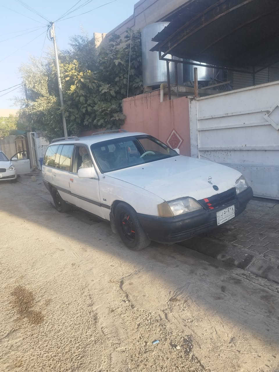 سلام عليكم 
اوبل اوميكا للبيع 
للستفسار ***********
عنوان كركوك
