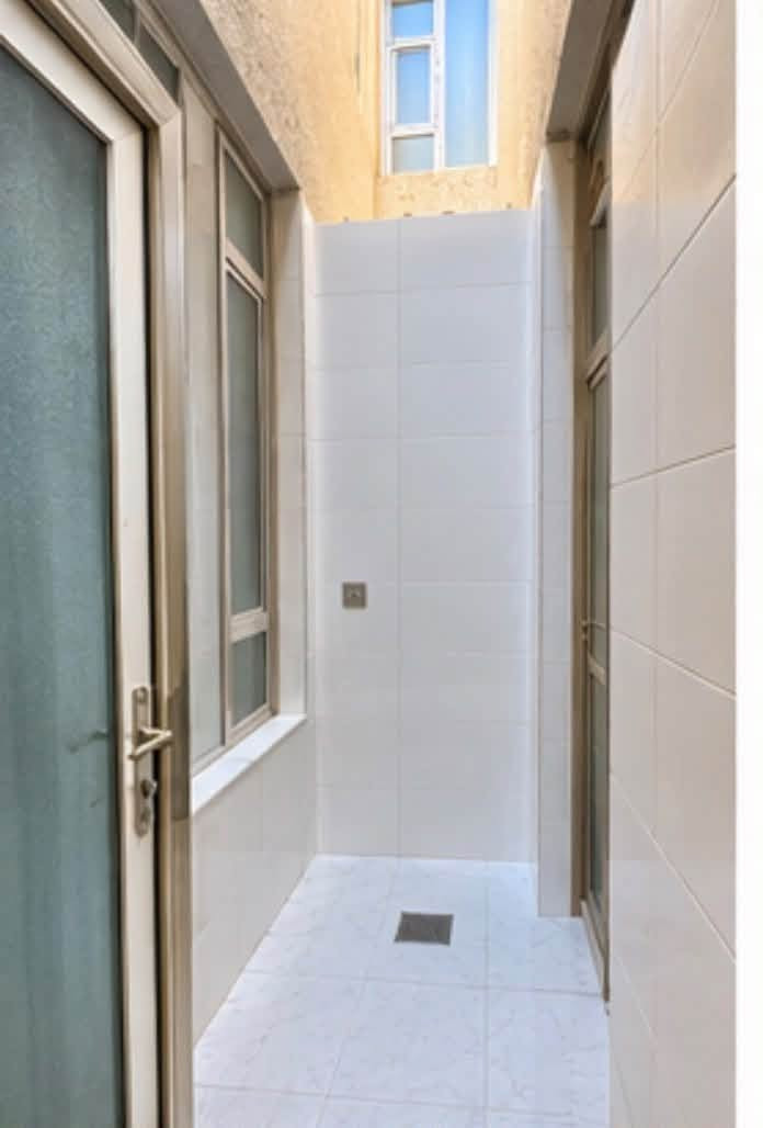 دار للبيع🏠 بناء حديث🏠
مساحه ٦٠ واجهه ٤ نزال ١٥
يحتوي ٣ نوم صاله مطبخ خدمات
يقع في شارع فلسطين📱 قرب مرطبات ناديه محله ٥٠٦ 
كهرباء خصخصه

للاستفسار لاتصال
موقع المكتب📍 مصرف الرافدين باتجاه شارع الخيمه مقابل روضه نجوم المستقبل
📱***********📱
#مكتب المنير للعقار
#بيع # #شراء #لاراضي# #ايجار #تعقيب #معاملات # #مقاولات عامه 
# ايجارات # #تجاري #سكني # #شقق# #مشتملات #محلات#
