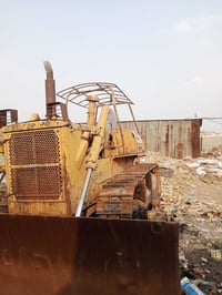 بلدوزر كومسو • حجم ٦٥ • موديل ٨٥