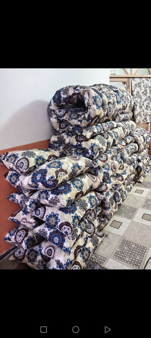 بدون تفاصيل • غرفه اخشاب • سرير
