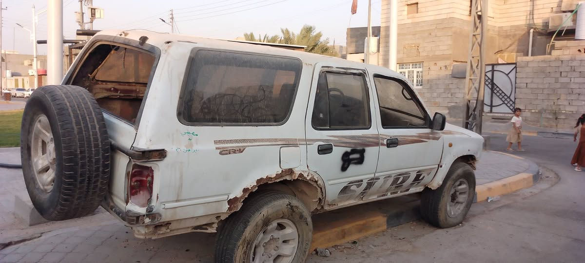 السلام عليكم للبيع جيب رقم بصره مشروع وطني  محرك  2500  جديد السياره جاهز محرك وكير جدد. السعر 30  الاستفسار اتصل ع الرقم صاحب السياره  ***********.  انه مكلف بل نشر الزبير, البصرة
