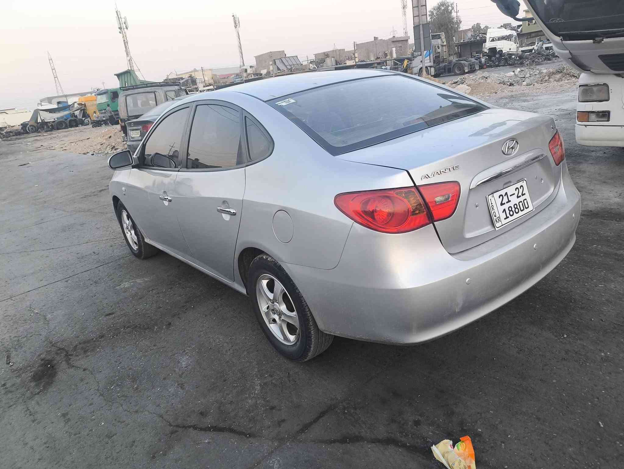 مۆدێل 2008
کۆدی نیە
فول مواسفات بەس سلایتی هەیە
سیارەکە بەس ماشاءاللەی دەوێت سفرسفرە
گێر مەکینە سەقف کەڤەر هەموی بەشەرت
شوێن کەلار
سعری 46مەجالێکی زۆرزۆر زۆر کەم
ژم***********
