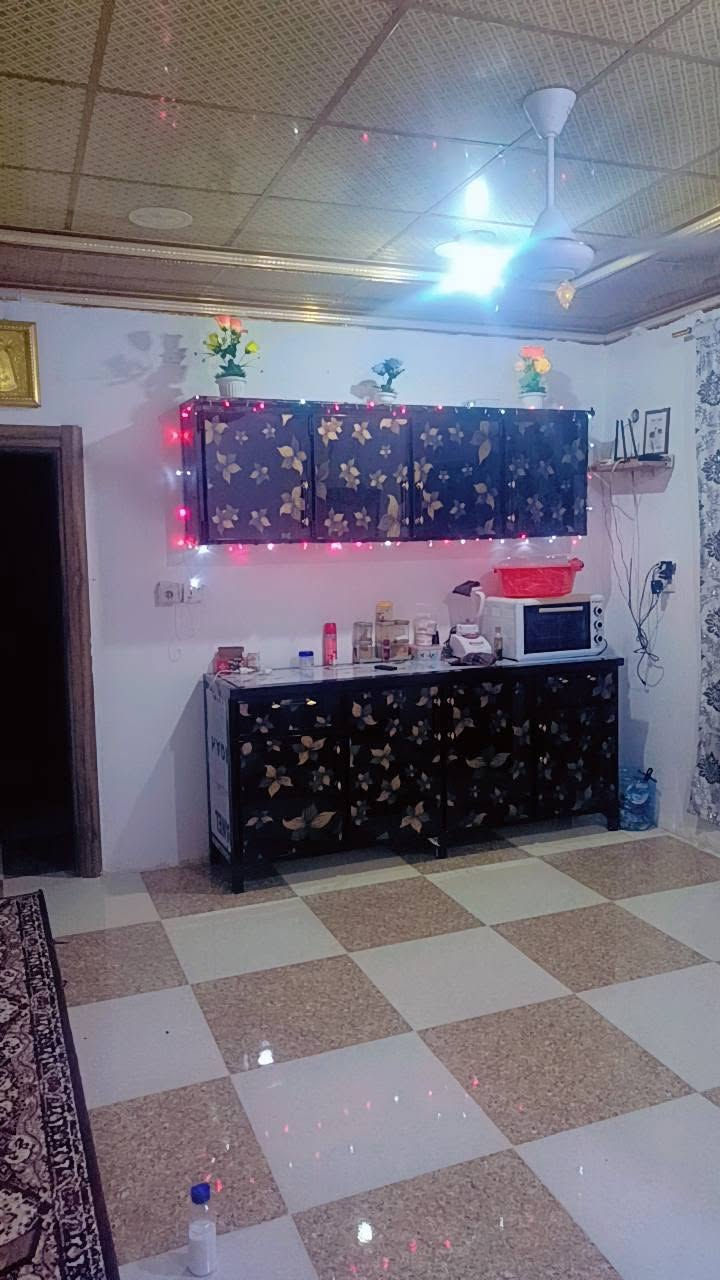 بيت طابو للبيع مساحه 130 متر مواصفات فول  عنوان كركوك حي النور الثانيه مقابيل سوق الجمعه  للاتصال /*********** سعر 95 مليون بي مجال قليل لشراي
