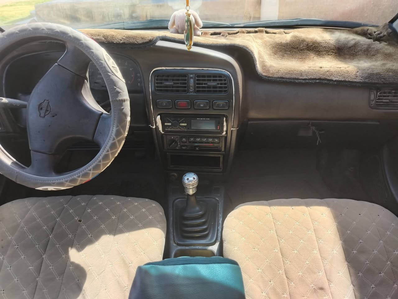 السلام عليكم
نيسان برايمره حجم 20  موديل 1992
 سنوية 2031 مشروع وطني رقم كركوك انكليزي هزه جديده بأسمي
تبريد شغال كهربايات شغله
تايرات نص عمر وخياس مابيها بس
المشط استيرن تعبان وشويه وبيها شخطه بتاير الورة
السعر المطلوب37 وبيها مجال
 التواصل خاص او الاتصال على الرقم

***********
